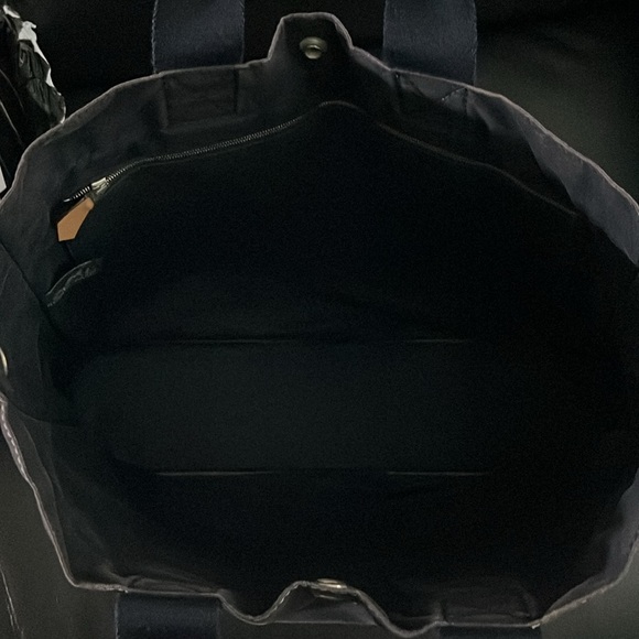 EUC Hermes Navy Tote - Picture 7 of 12